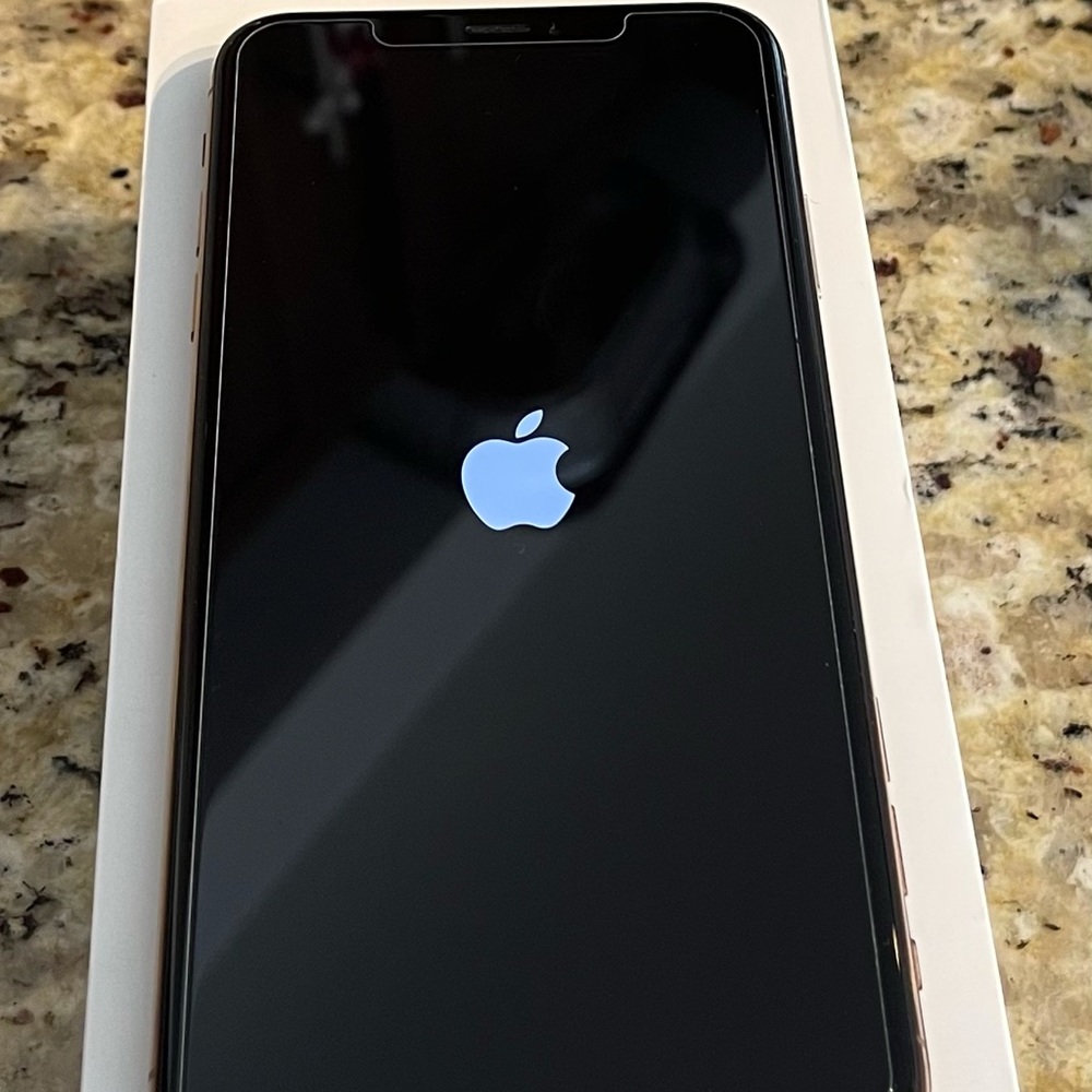 Iphone XS Max - 256 GB - Gold - Unlocked, Like New